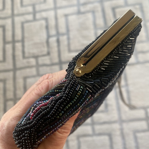 Vintage Black and multi Beaded Purse antique Gold tone Chain Shoulder Strap - Picture 15 of 16